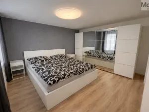 Prodej bytu 2+1, Meziboří, Okružní, 58 m2