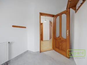 Prodej rodinného domu, Řitka, U vodojemu, 350 m2