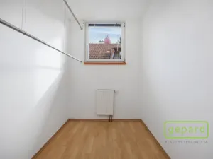 Prodej rodinného domu, Řitka, U vodojemu, 350 m2