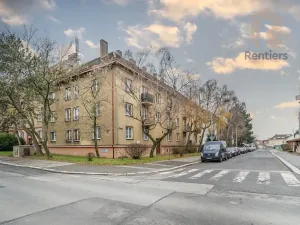 Pronájem bytu 2+1, Praha - Kobylisy, Březiněveská, 69 m2