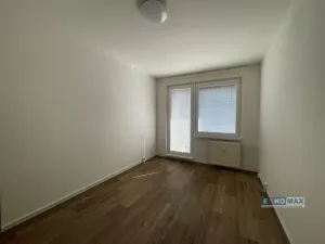 Pronájem bytu 3+1, Břeclav - Charvátská Nová Ves, Na Valtické, 68 m2