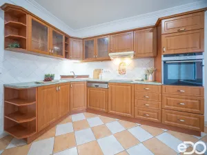 Prodej bytu 2+1, Praha, Na Jezerce, 66 m2