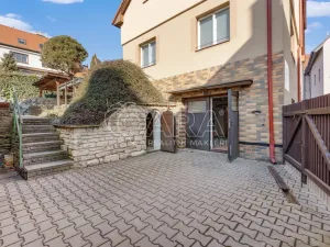 Prodej rodinného domu, Průhonice, Školní, 200 m2