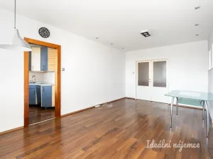 Pronájem bytu 4+kk, Praha, V Štíhlách, 80 m2
