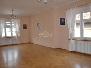 Pronájem bytu 4+1, Chomutov, Holečkova, 135 m2