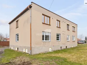 Prodej bytu 3+1, Veltruby, Bytovky, 88 m2