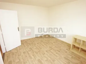 Pronájem bytu 1+1, Neratovice, 27 m2