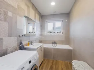 Prodej rodinného domu, Kněžmost - Koprník, Koprník, 152 m2