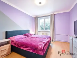 Prodej bytu 4+1, Aš, Skřivánčí, 75 m2