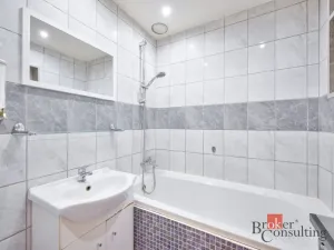 Prodej bytu 4+1, Aš, Skřivánčí, 75 m2