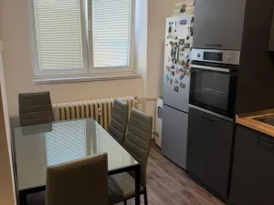 Pronájem bytu 2+1, Ostrava - Poruba, Porubská, 60 m2