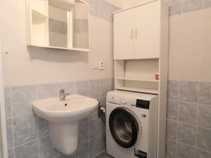 Pronájem bytu 1+1, Hradec Králové, Pospíšilova, 37 m2