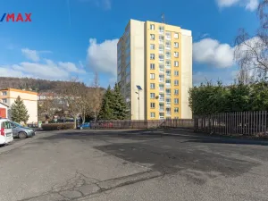 Prodej bytu 3+1, Meziboří, J. A. Komenského, 67 m2