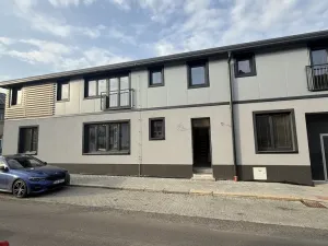 Pronájem bytu 1+kk, Třebíč, Úvoz, 30 m2