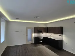 Pronájem bytu 2+kk, Třebíč, Úvoz, 62 m2