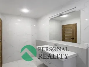 Prodej bytu 2+kk, Praha - Karlín, Křižíkova, 57 m2