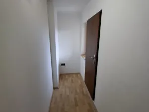 Pronájem bytu 4+1, Praha - Hostavice, Nežárská, 95 m2