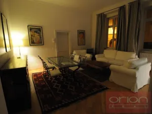 Pronájem bytu 2+1, Praha - Malá Strana, Vlašská, 73 m2