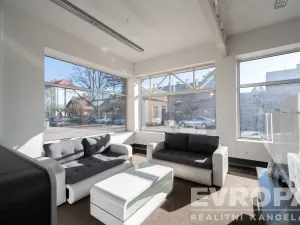 Prodej komerční nemovitosti, Vrchlabí, Pražská, 1523 m2