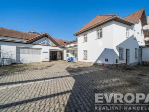 Prodej komerční nemovitosti, Vrchlabí, Pražská, 1523 m2