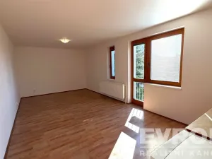Pronájem bytu 1+kk, Vrchlabí, Českých bratří, 34 m2