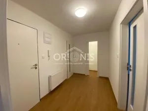Pronájem bytu 2+kk, Kadaň, Mírové náměstí, 63 m2