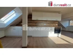 Pronájem bytu 1+kk, Praha - Krč, Nad pískovnou, 74 m2