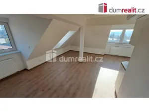 Pronájem bytu 1+kk, Praha - Krč, Nad pískovnou, 74 m2