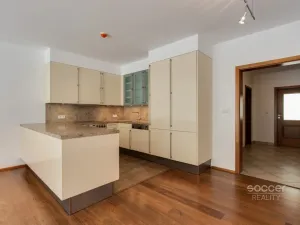 Pronájem bytu 4+kk, Praha - Břevnov, Šlikova, 156 m2