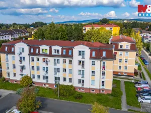 Pronájem bytu 2+kk, Mariánské Lázně - Úšovice, Kubelíkova, 47 m2