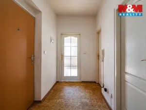 Pronájem bytu 2+kk, Mariánské Lázně - Úšovice, Kubelíkova, 47 m2