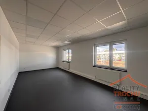 Pronájem výrobních prostor, Hradec Králové, U Fotochemy, 220 m2