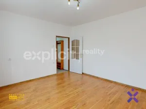Pronájem bytu 1+1, Zlín, Kamenitá, 32 m2