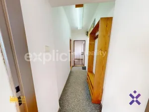 Pronájem bytu 1+1, Zlín, Kamenitá, 32 m2