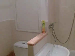 Pronájem bytu 1+kk, Pardubice, Valčíkova, 30 m2