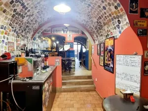 Pronájem obchodního prostoru, Opava, Dolní náměstí, 194 m2