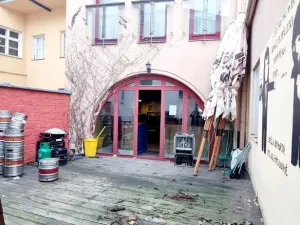 Pronájem obchodního prostoru, Opava, Dolní náměstí, 194 m2