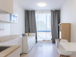 Pronájem bytu 1+kk, Praha - Vysočany, Poděbradská, 18 m2