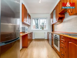 Prodej rodinného domu, Sokoleč, Švestková, 184 m2