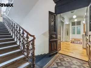 Pronájem kanceláře, Praha - Nové Město, Na Zderaze, 180 m2