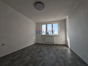 Pronájem bytu 2+1, Bujanov, 63 m2