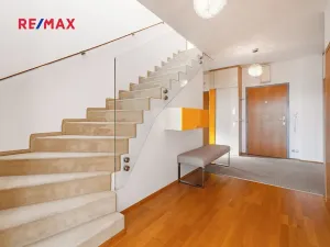 Pronájem bytu 4+kk, Praha - Smíchov, Smrčinská, 116 m2