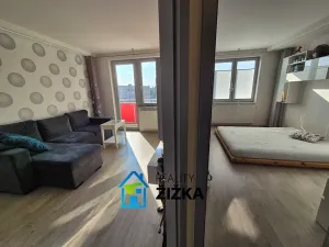Prodej bytu 2+kk, Rousínov, Nad Školou, 45 m2