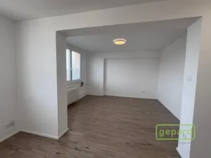 Pronájem bytu 1+kk, Sedlčany, Na Severním sídlišti I, 35 m2