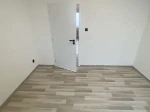 Prodej bytu 3+1, Písek, Na Pěníku, 74 m2