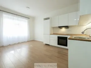 Pronájem bytu 2+kk, Praha - Košíře, Holečkova, 44 m2