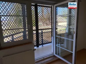 Pronájem bytu 2+1, Liberec, Boženy Němcové, 75 m2