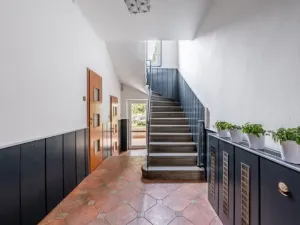 Prodej rodinného domu, Praha - Kobylisy, Sedlecká, 200 m2