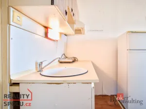 Pronájem bytu 1+kk, Týn nad Vltavou, náměstí Mládeže, 32 m2