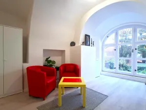 Pronájem bytu 2+kk, Benešov, Masarykovo náměstí, 44 m2